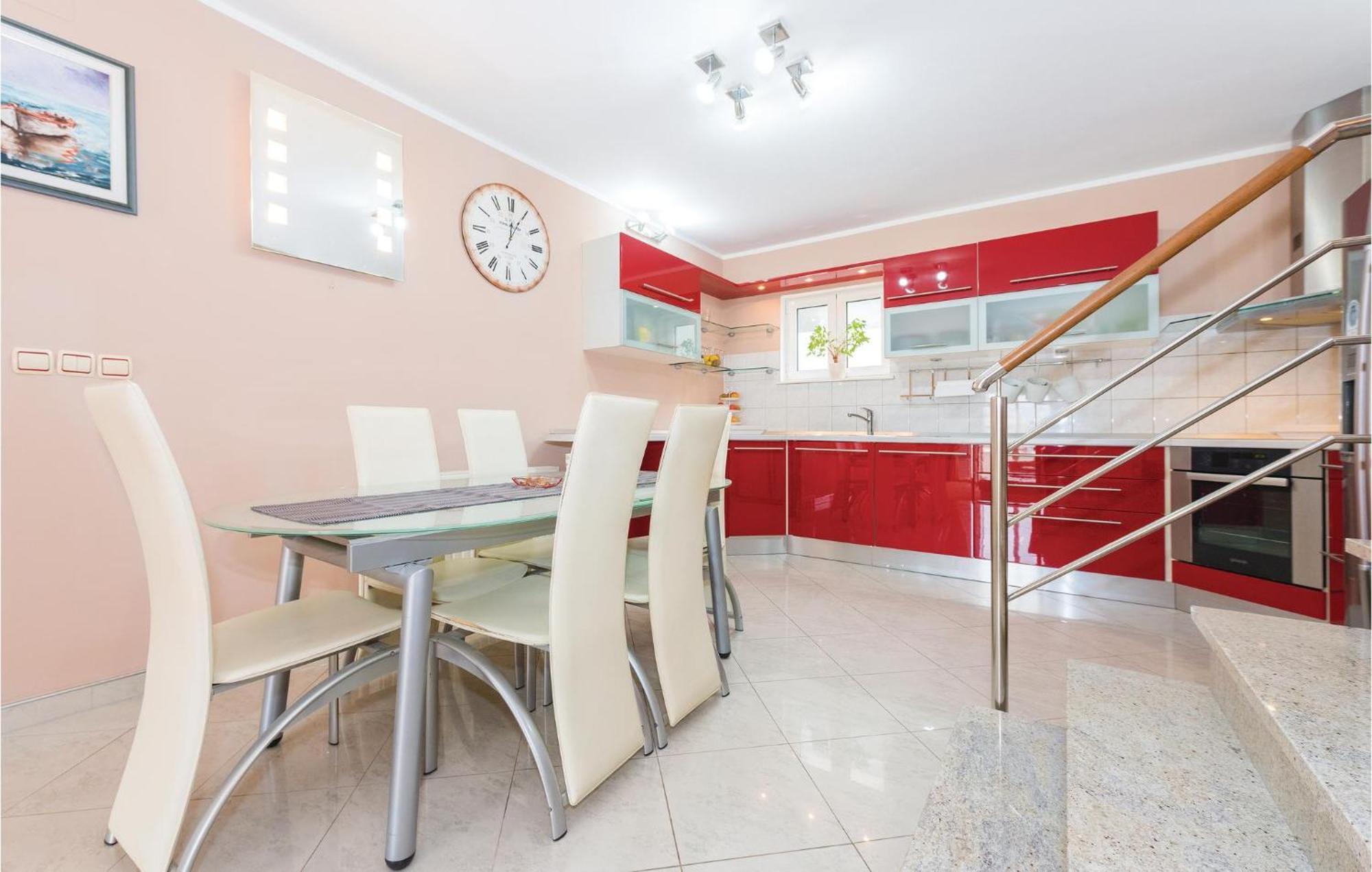 Nice Home In Sibenik With Kitchen Extérieur photo